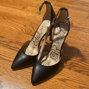 Sam Edelman Black Pointed Toe Heels